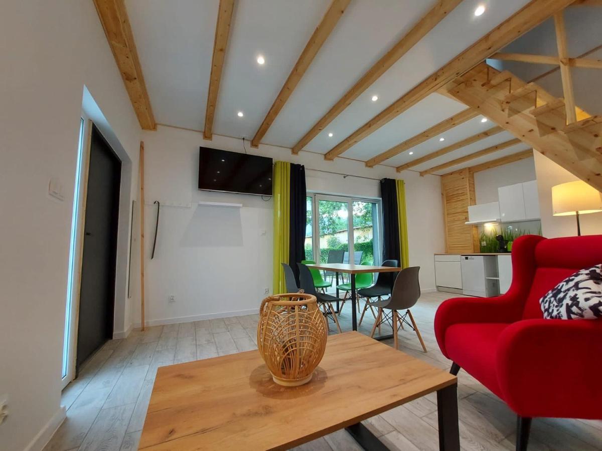 Bryziowka B Villa Milkow  Ngoại thất bức ảnh