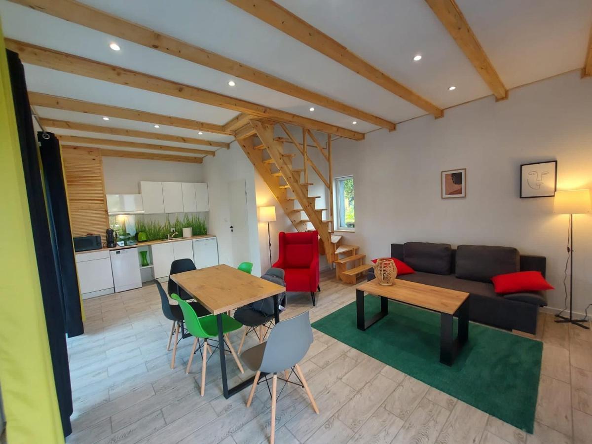 Bryziowka B Villa Milkow  Ngoại thất bức ảnh