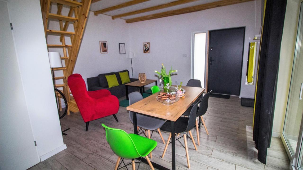Bryziowka B Villa Milkow  Ngoại thất bức ảnh